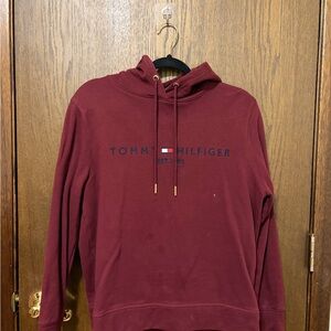 Tommy Hilfiger Women’s Maroon Hoodie